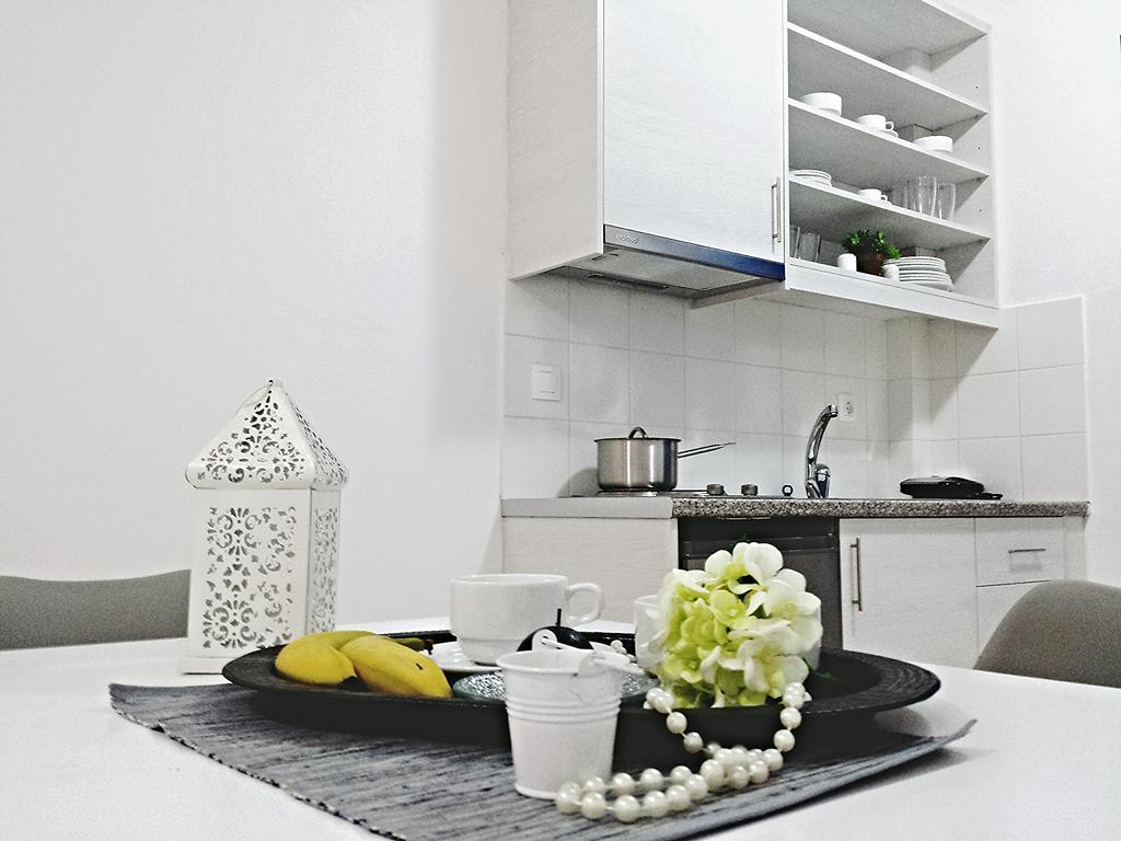 Crown Apartments كاليفيس الغرفة الصورة